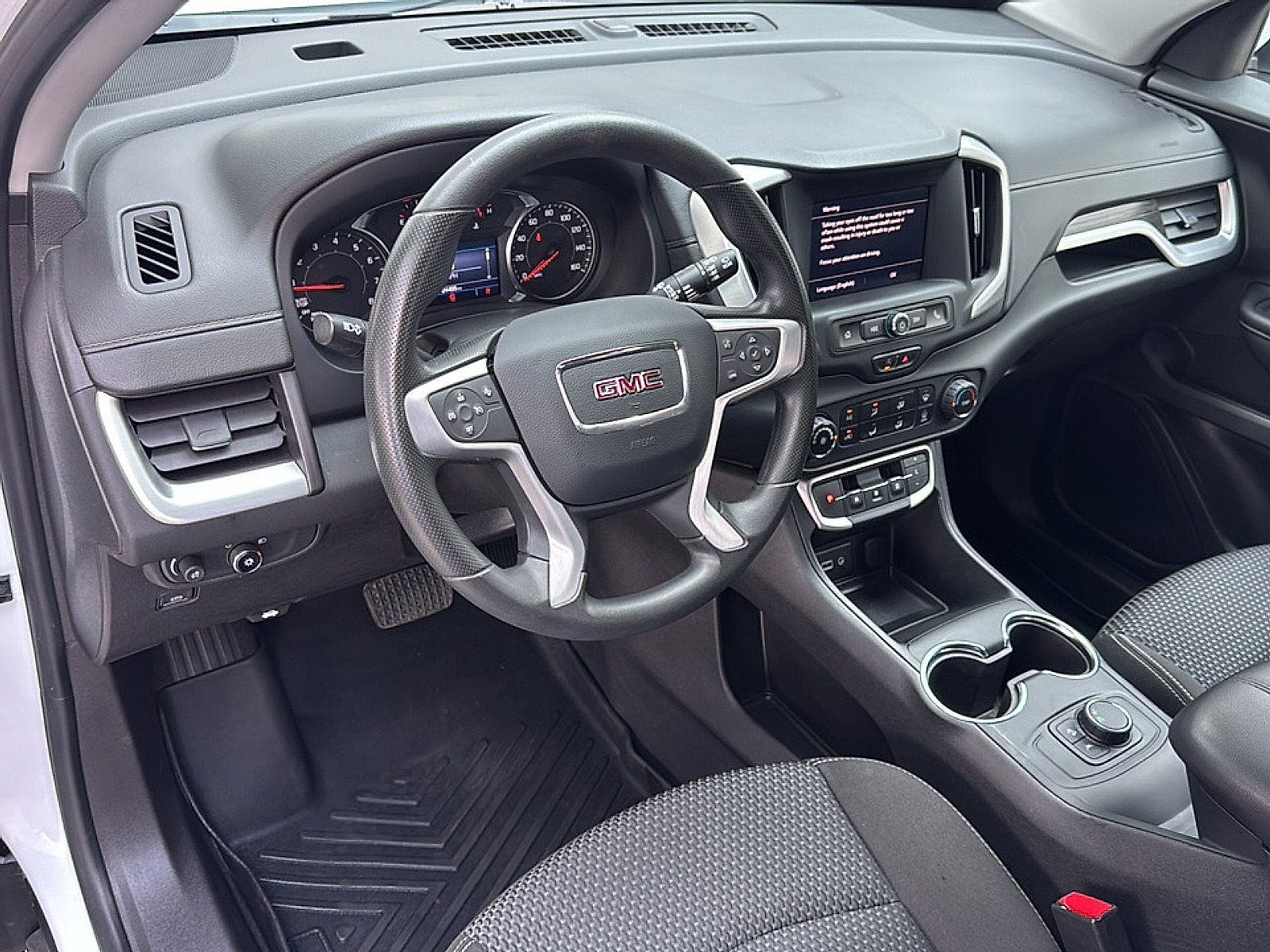 Used 2024 GMC Terrain SLE FWD image 10