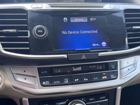 Used 2014 Honda Accord Touring image 27