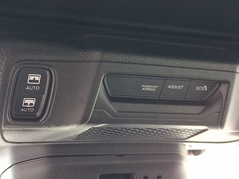 Used 2025 Jeep Wrangler Unlimited Sahara w/ Safety Group AWD/4WD image 30