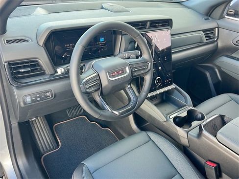 New 2026 GMC Terrain AT4 image 6