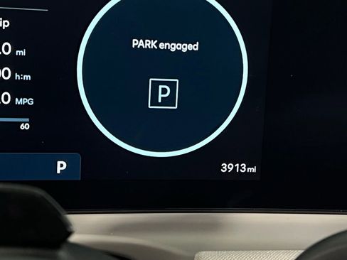 Used 2025 Hyundai Tucson Limited image 21