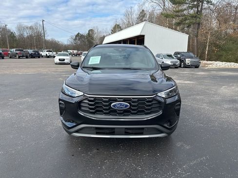 Used 2025 Ford Escape ST-Line image 8