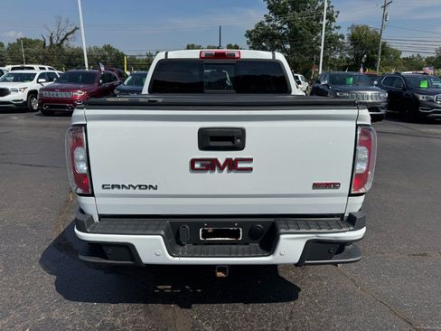 Used 2019 GMC Canyon All Terrain w/ Trailering Package AWD/4WD image 4
