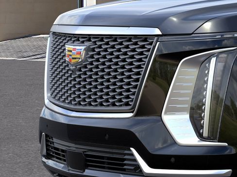 New 2026 Cadillac Escalade Platinum Luxury image 13