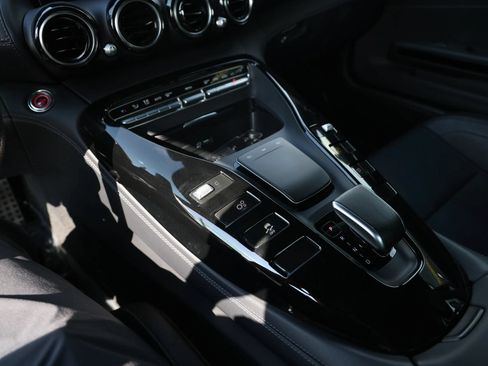 Used 2020 Mercedes-Benz AMG GT Coupe image 17