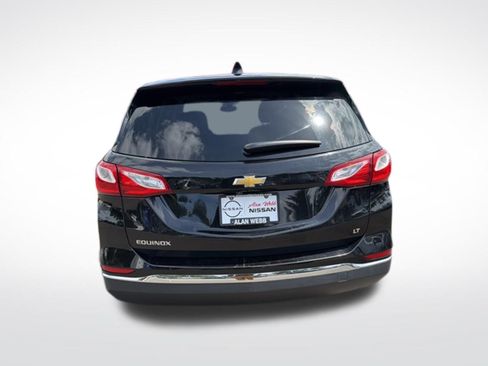 Used 2018 Chevrolet Equinox LT FWD image 4
