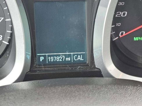 Used 2014 Chevrolet Equinox LT w/ Driver Convenience Package AWD/4WD image 9