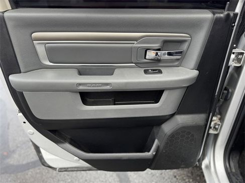 Used 2017 RAM 1500 Big Horn image 18