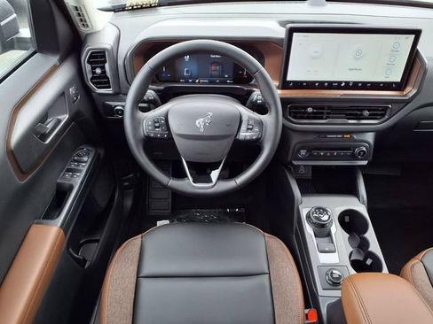 New 2026 Ford Bronco Sport Outer Banks AWD/4WD image 9