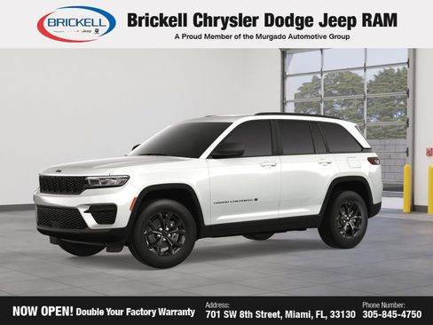 New 2025 Jeep Grand Cherokee Altitude image 2