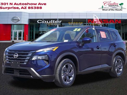 Certified 2025 Nissan Rogue SV FWD image 1