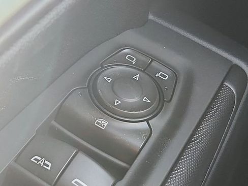 New 2026 GMC Sierra 1500 Pro w/ Pro Value Package image 17