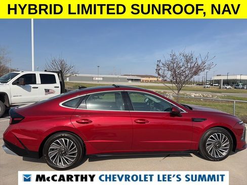 Used 2024 Hyundai Sonata Limited FWD image 18