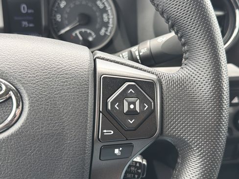 Used 2023 Toyota Tacoma TRD Off-Road AWD/4WD image 17