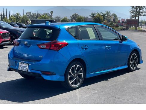 Used 2017 Toyota Corolla iM w/ Carpet Mat Package image 7