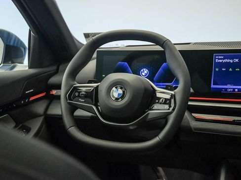 Used 2026 BMW 530i w/ Premium Package RWD image 12