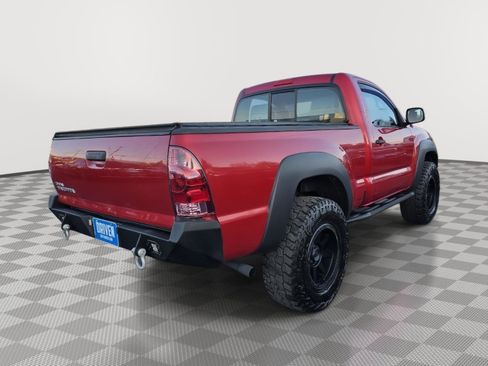 Used 2014 Toyota Tacoma 4x4 Regular Cab image 4