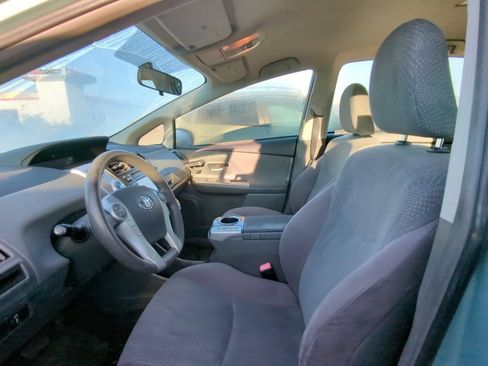 Used 2013 Toyota Prius V Two FWD image 6