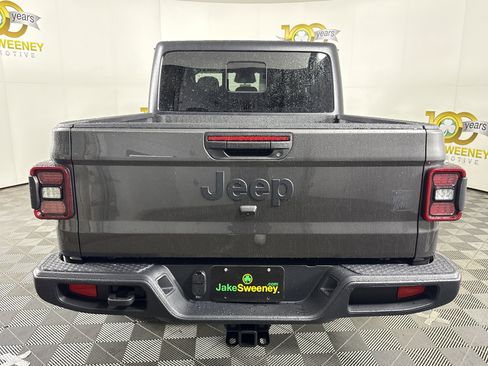 New 2026 Jeep Gladiator Willys image 7