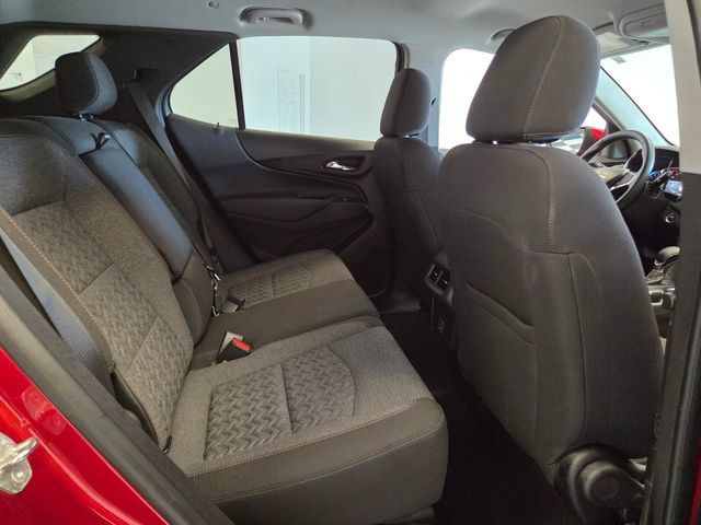 Used 2023 Chevrolet Equinox LT FWD image 18