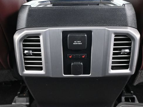 Used 2016 Ford F150 Platinum w/ Equipment Group 701A Luxury AWD/4WD image 21