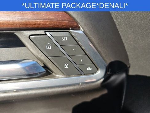 Used 2024 GMC Sierra 3500 Denali Ultimate image 42