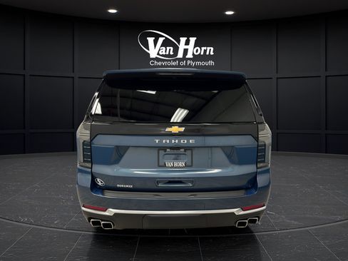 Used 2025 Chevrolet Tahoe High Country AWD/4WD image 6
