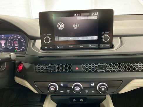 Certified 2024 Honda Accord LX image 23