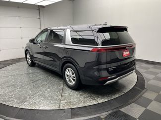 Used 2024 Kia Carnival LX FWD video 2