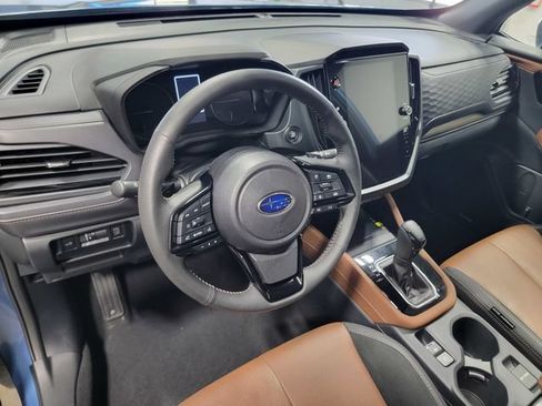Certified 2025 Subaru Forester Touring AWD/4WD image 11