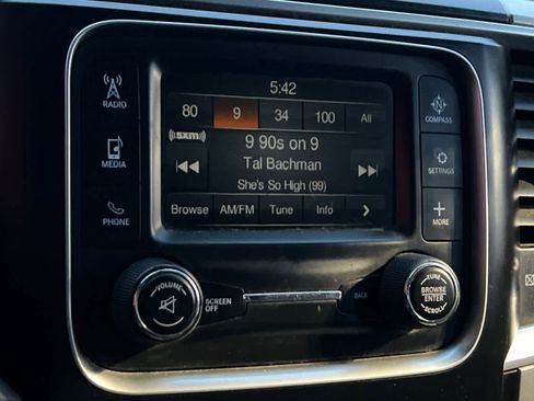 Used 2017 RAM 1500 Classic SLT image 21