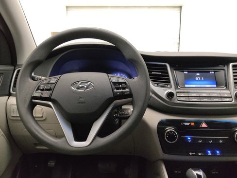 Used 2017 Hyundai Tucson SE image 22