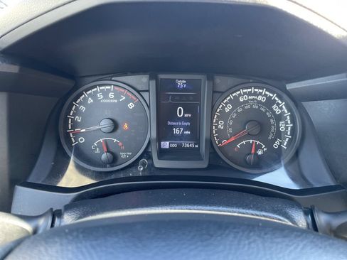 Used 2019 Toyota Tacoma SR w/ SR Convenience Package AWD/4WD image 17