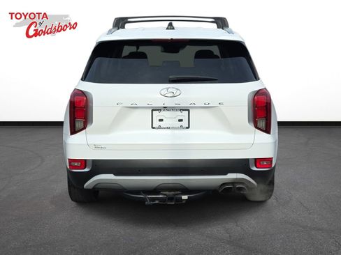 Used 2022 Hyundai Palisade SEL w/ 8P Bench Seat Package image 6