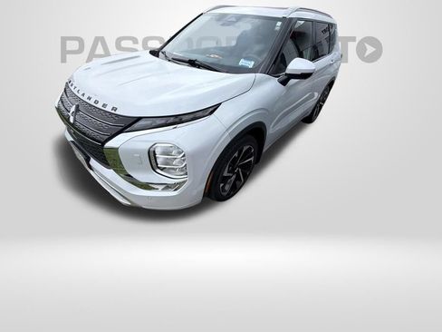 Used 2022 Mitsubishi Outlander SEL AWD/4WD image 1