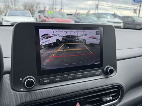 Used 2023 Hyundai Kona SEL image 14