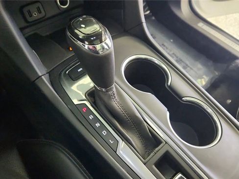 Used 2018 Chevrolet Equinox Premier image 28