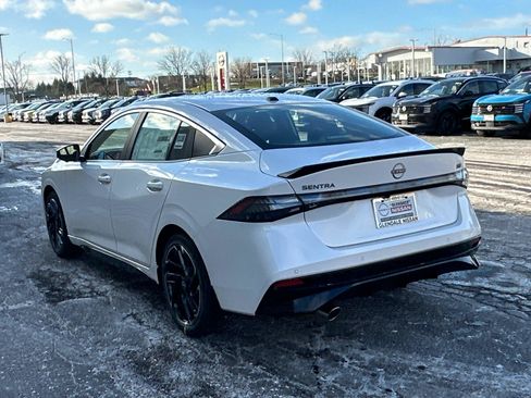 New 2026 Nissan Sentra SR w/ SR Premium Package FWD image 5