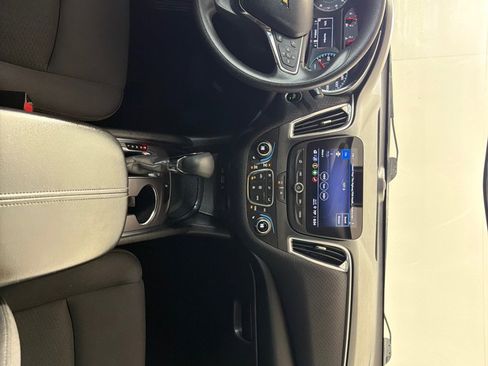 Used 2021 Chevrolet Malibu LT FWD image 24