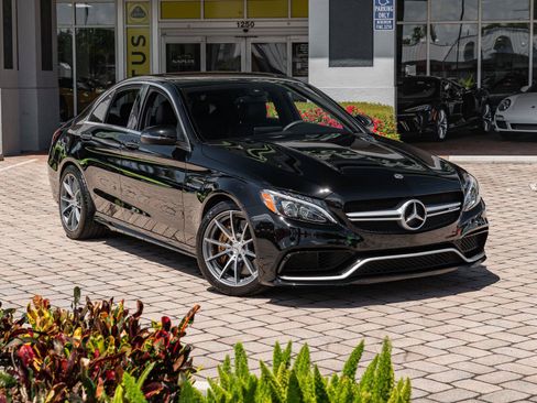 Used 2018 Mercedes-Benz C 63 AMG Sedan image 3