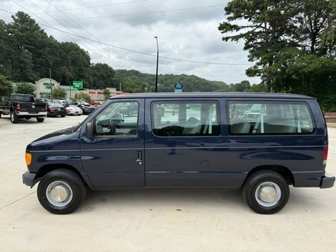 Used 2003 Ford E-350 and Econoline 350 XL RWD image 75
