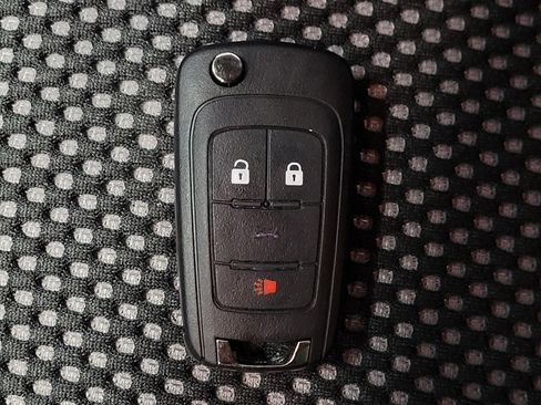 Used 2016 GMC Terrain SLE w/ Convenience Package FWD image 32