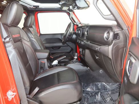 Used 2020 Jeep Gladiator Rubicon AWD/4WD image 13