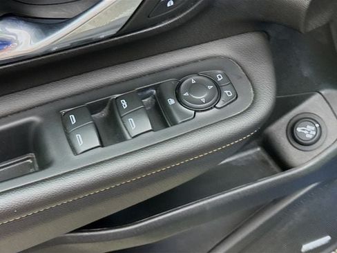 Used 2024 GMC Terrain AT4 w/ Infotainment Package II AWD/4WD image 19