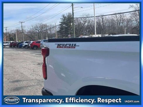 Used 2023 Chevrolet Silverado 1500 LT Trail Boss image 10