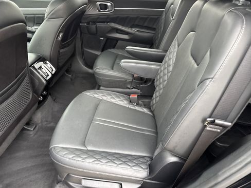 Certified 2021 Kia Sorento SX image 6