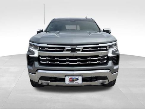 Certified 2026 Chevrolet Silverado 1500 LTZ AWD/4WD image 9