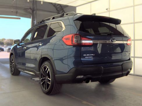 Used 2019 Subaru Ascent Touring AWD/4WD image 4