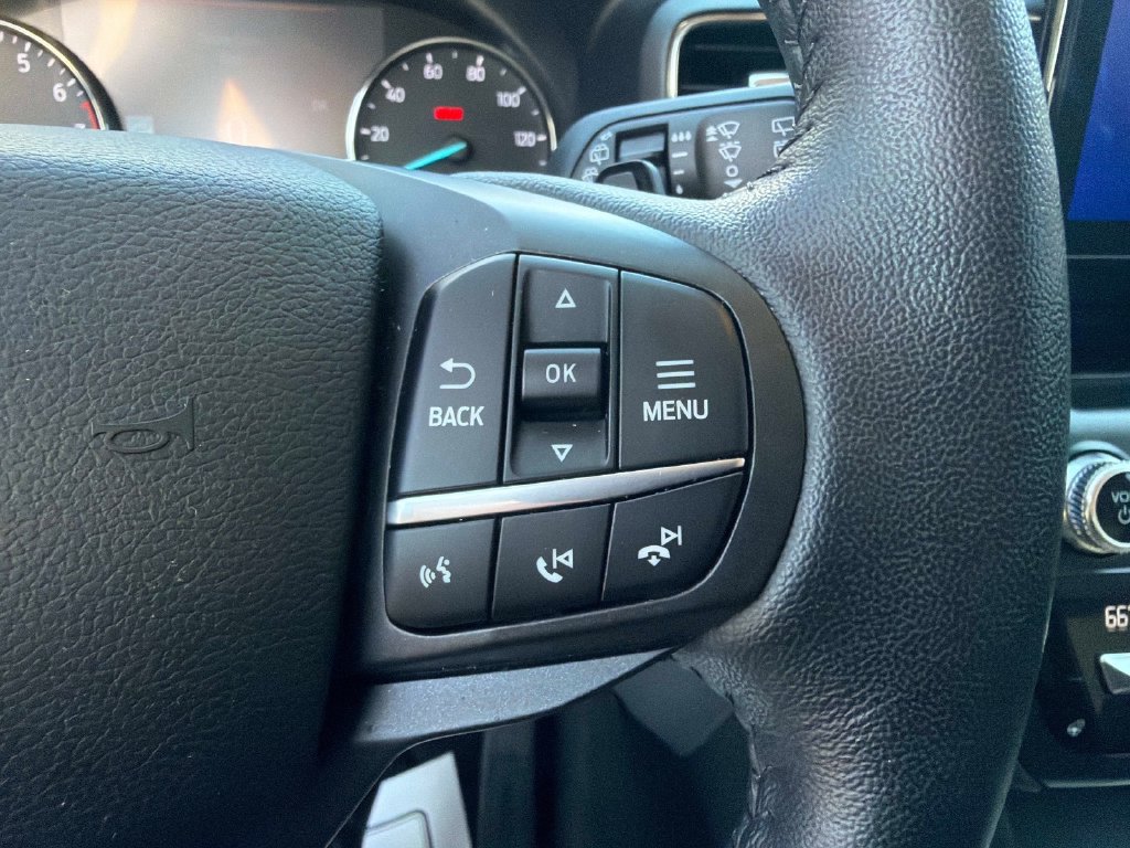 Used 2020 Ford Explorer XLT w/ Equipment Group 202A AWD/4WD image 28