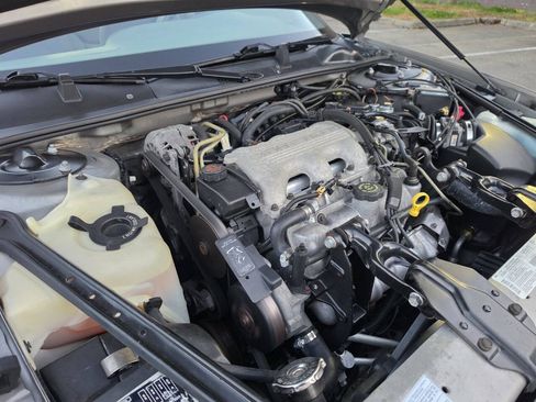 Used 1996 Chevrolet Lumina LS FWD image 58